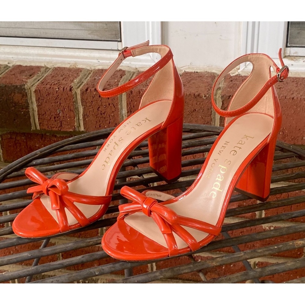 Kate Spade Flamenco Bow Patent Leather Ankle Strap Sandals in Dried Apricot 6.5B